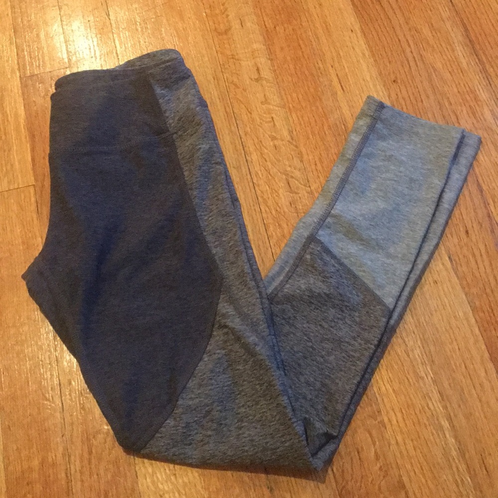 Layer 8 tonal leggings